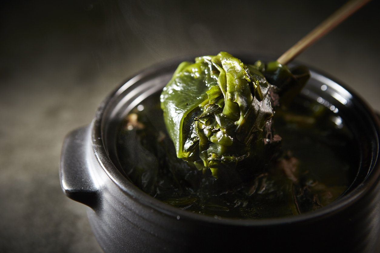 Korean seaweed soup